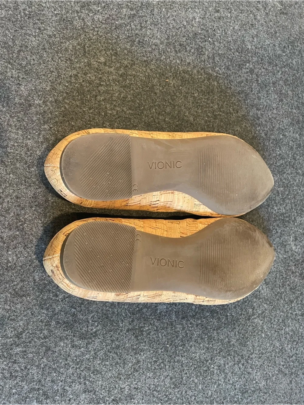 Vionic Pointed Cork-Textured Flats with Gold Flecks - Tan